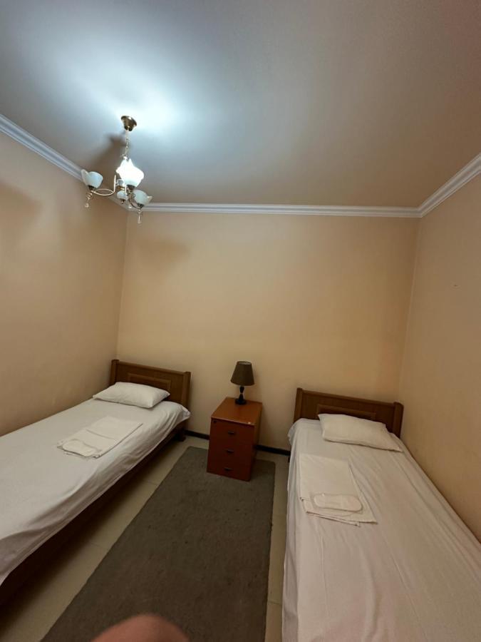 Rp Hotel- Hostel Ереван Екстериор снимка