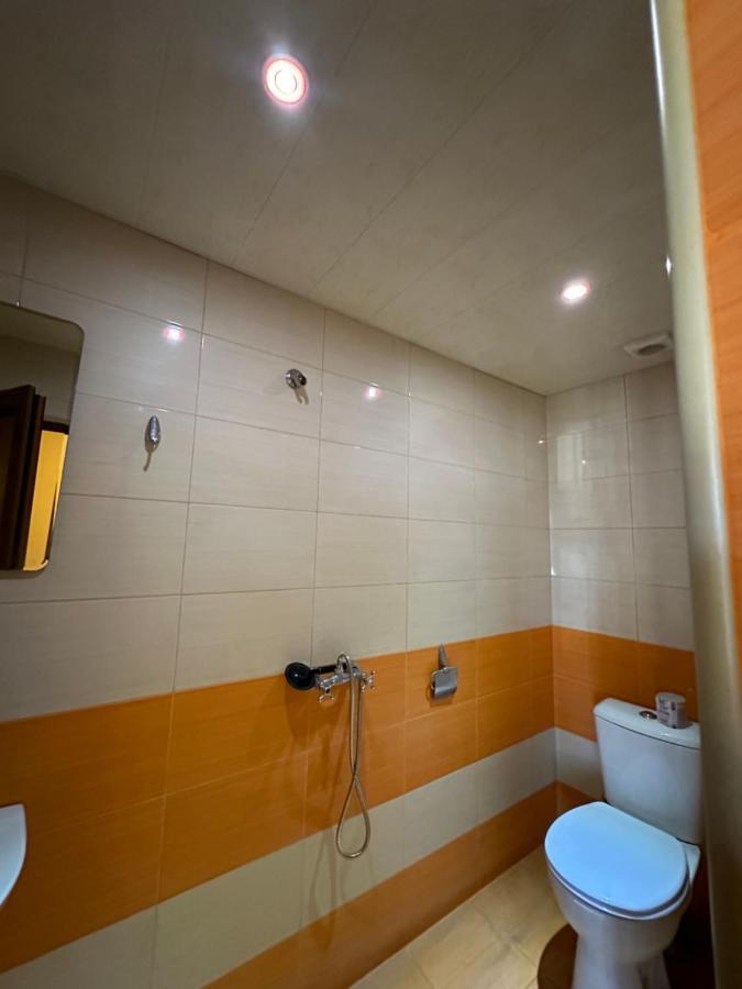 Rp Hotel- Hostel Ереван Екстериор снимка