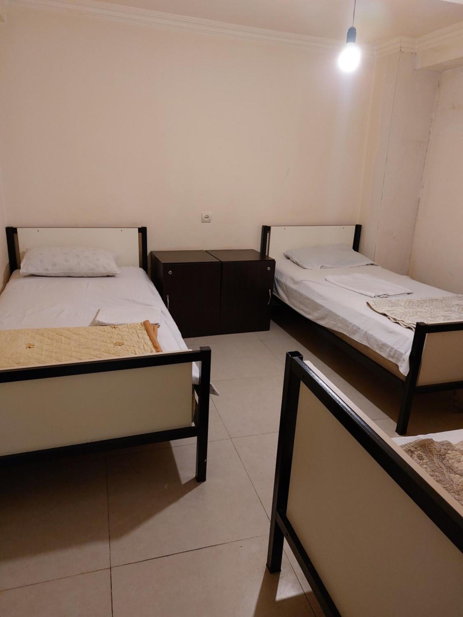 Rp Hotel- Hostel Ереван Екстериор снимка