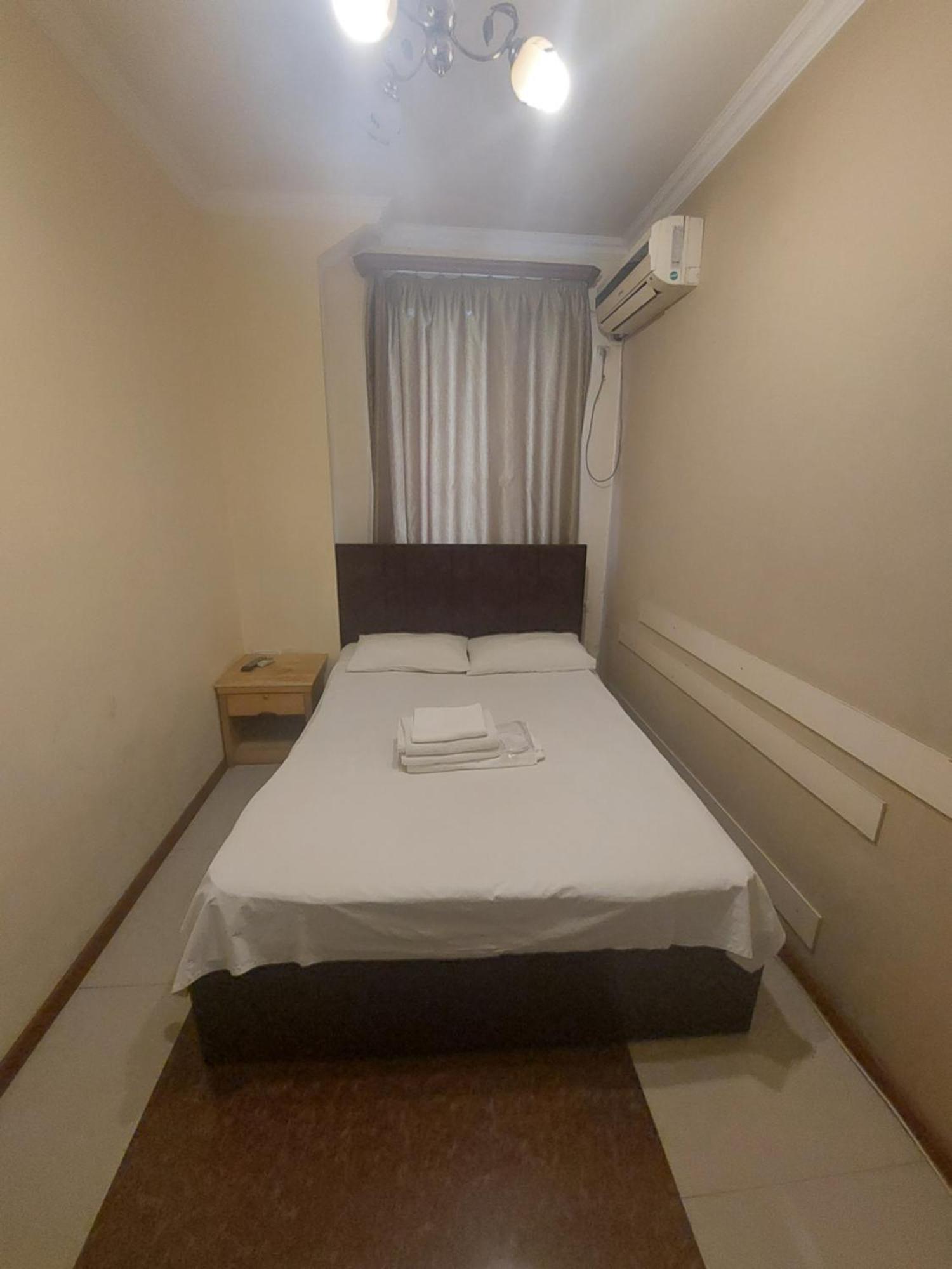 Rp Hotel- Hostel Ереван Екстериор снимка