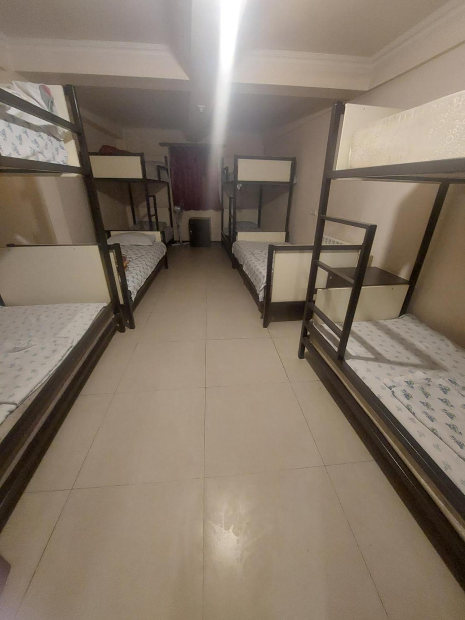 Rp Hotel- Hostel Ереван Екстериор снимка